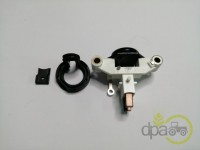 RELEU ALTERNATOR Piese universale