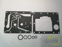 SET GARNITURI SUPORT POMPA HIDRAULICA Case IH